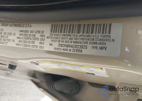 2014 Fiat 500L Easy z USA, uszkodzony, nr VIN ZFBCFABH4EZ023825